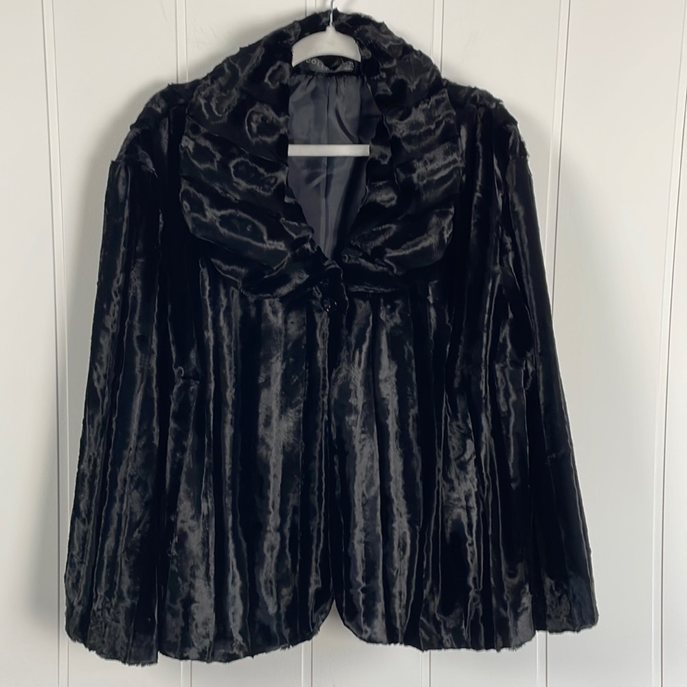 Harve Benard Faux Fur Coat Women's Size 18W Shawl Collar Fully Lined Evening